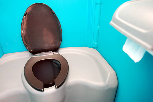 Porta potty delivery and setup in Westville, IN