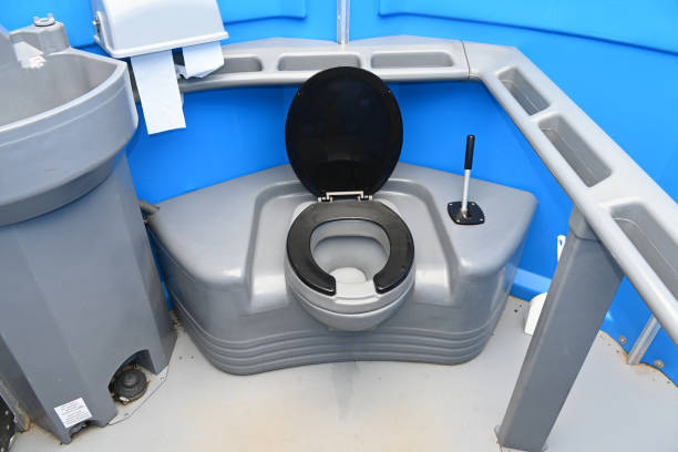 Best Porta potty delivery and setup  in Westville, IN